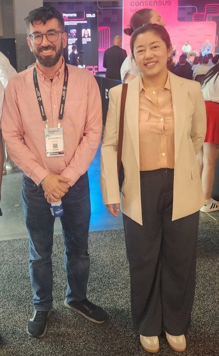 Chrispusya's tweet photo. @PiCoreTeam Useless couple!! scammers. https://t.co/UDH7m9mdub