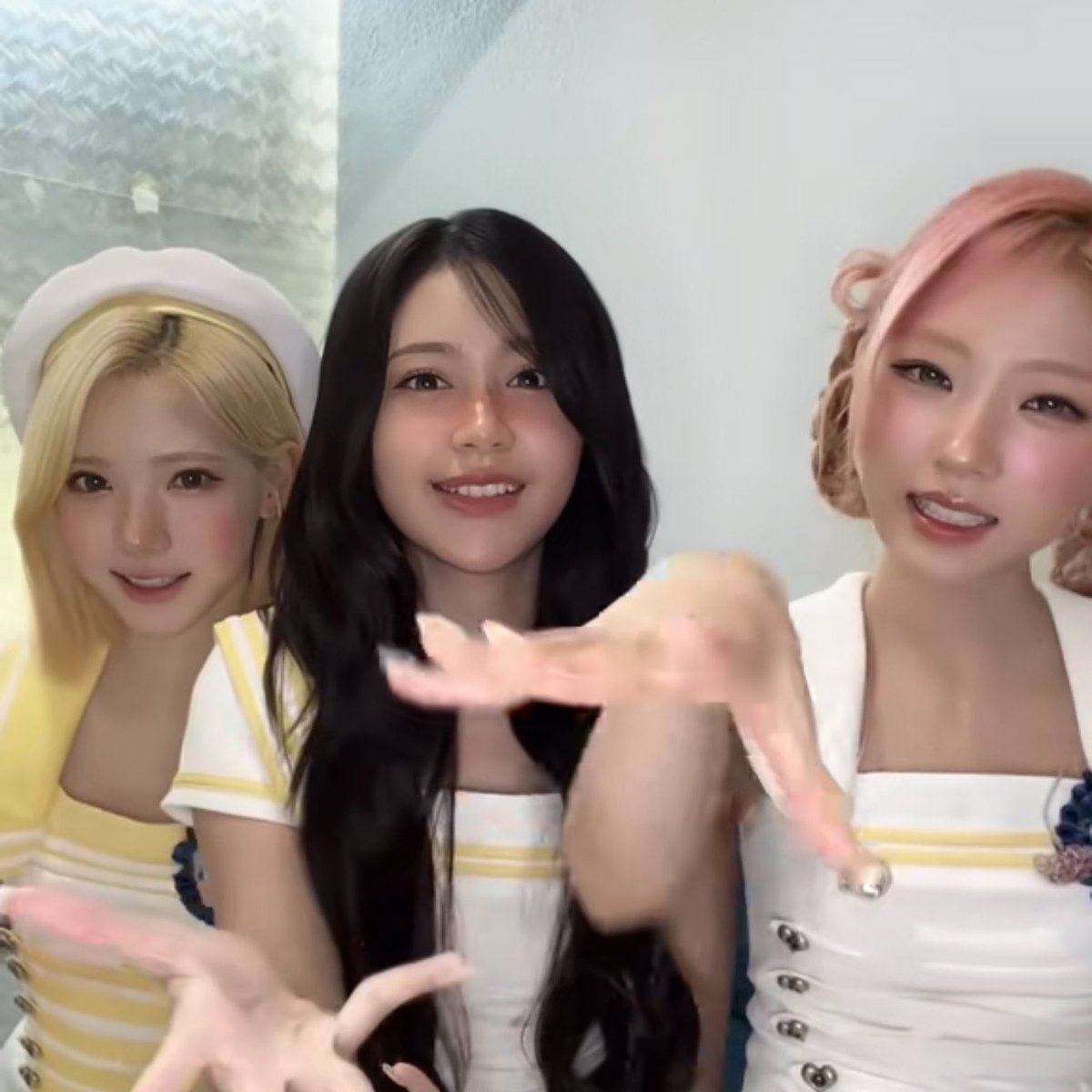 zoohalley's tweet photo. trio macan comeback https://t.co/baHgdOYz6u