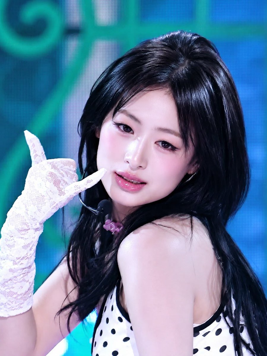 BABYMONSTER BASE tweet media