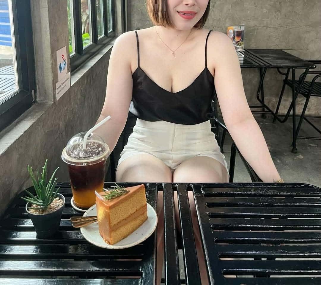แมว ดํา tweet media
