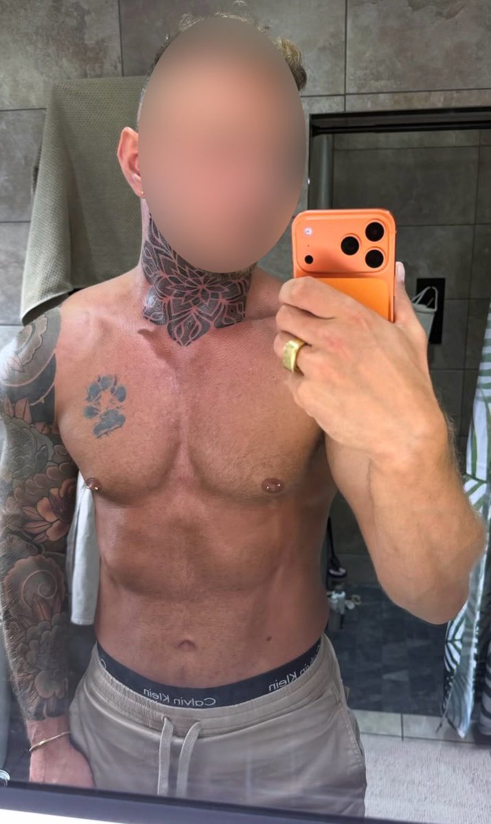inkdlad's tweet photo. 👋🏼👀 https://t.co/1r108G0bvr
