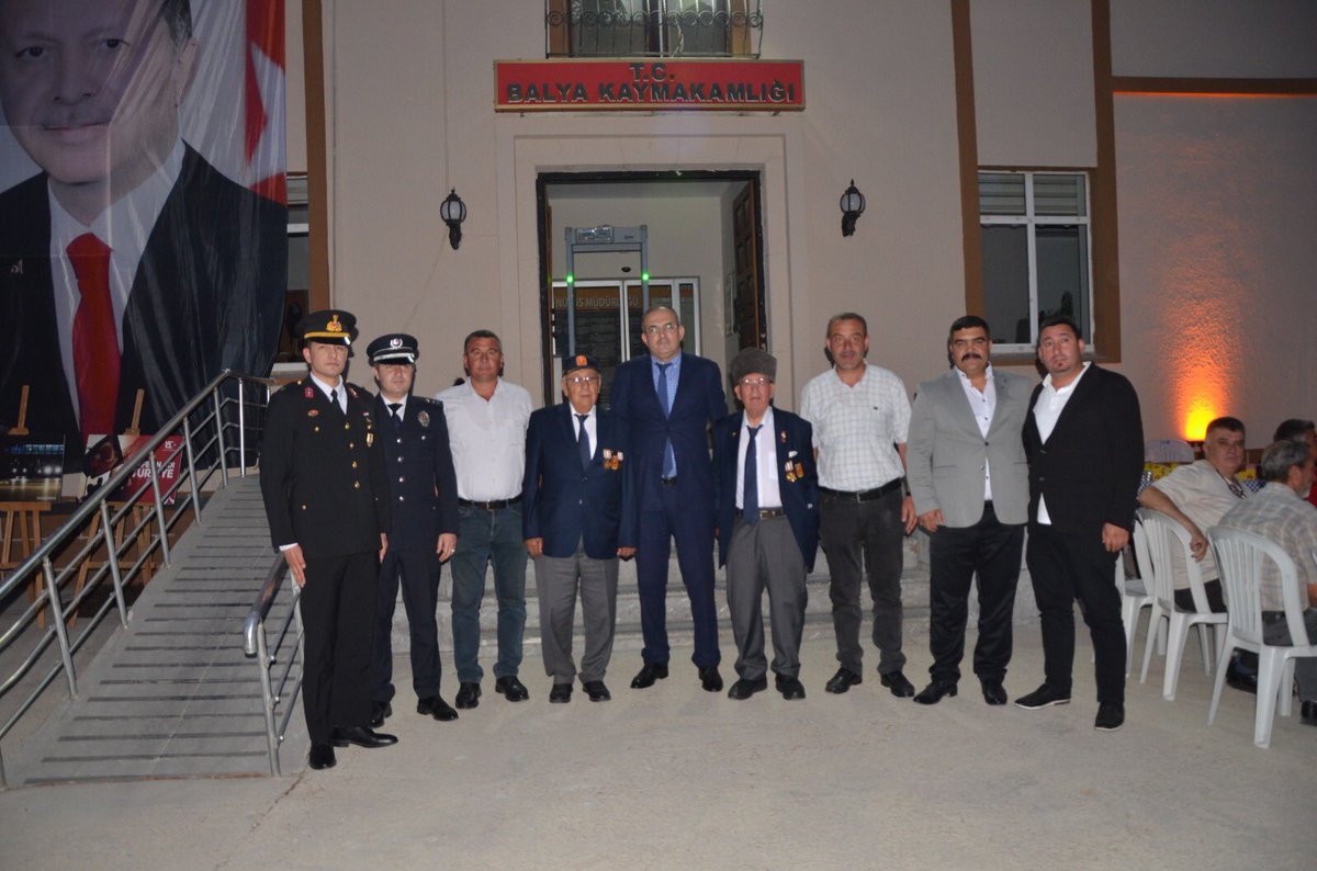 TC_Balya's tweet photo. #15Temmuz Demokrasi ve Millî Birlik Günü’nün 10. yıl dönümü 🇹🇷

🇹🇷 İrade Bizim, Zafer Bizim. https://t.co/D0x1kd1uA8