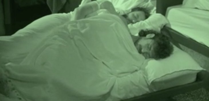 Realityyytv's tweet photo. this image kills me 😭 the concept of devens &amp; barrett sharing this tiny ass bed #bb28 https://t.co/jYZUhYljGv