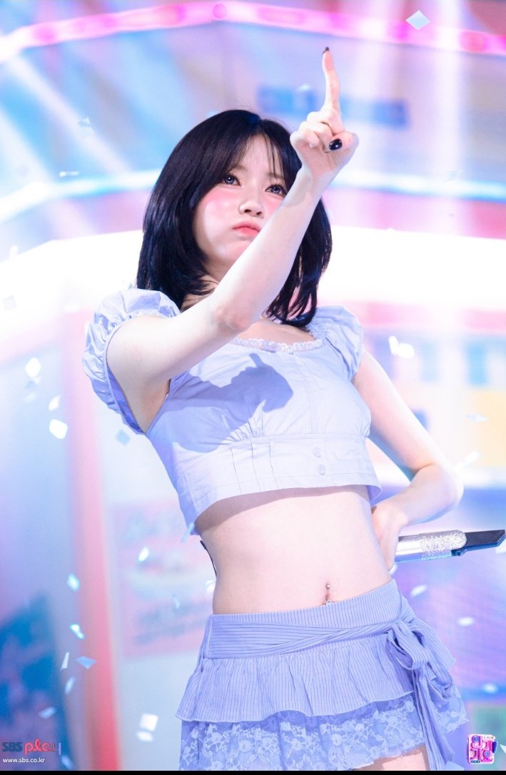 BABYMONSTERNEW's tweet photo. SBS INKIGAYO update with ASA 

#ASA #ENAMIASA #BABYMONSTER @YGBABYMONSTER_ https://t.co/wP4qV8yzps