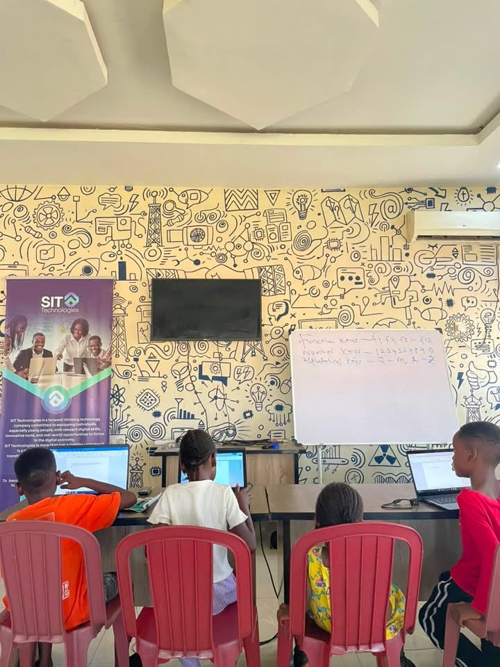 sittechng's tweet photo. Every child deserves digital skills.

Give your child the opportunity to learn, create, and prepare for the future with practical computer training at SIT Technologies.

Call 09160357396 to book a session with us. 

#SITTechnologies #ComputerTraining https://t.co/rcjMm6viU9