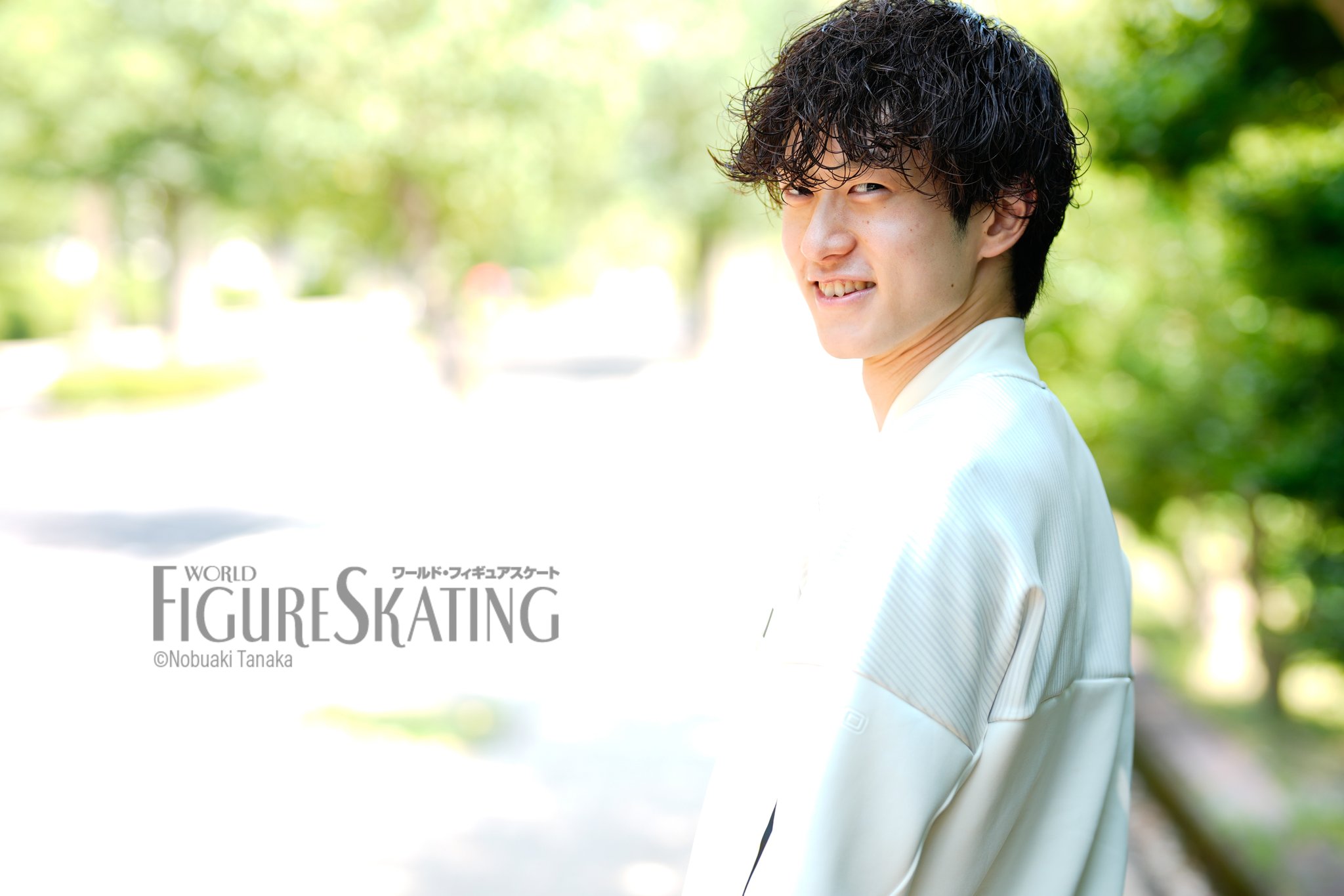 【本人直筆】宇野昌磨 山本草太 サイン 本人直筆】宇野昌磨 山本草太 サイン 宇野昌磨選手が表紙を飾る