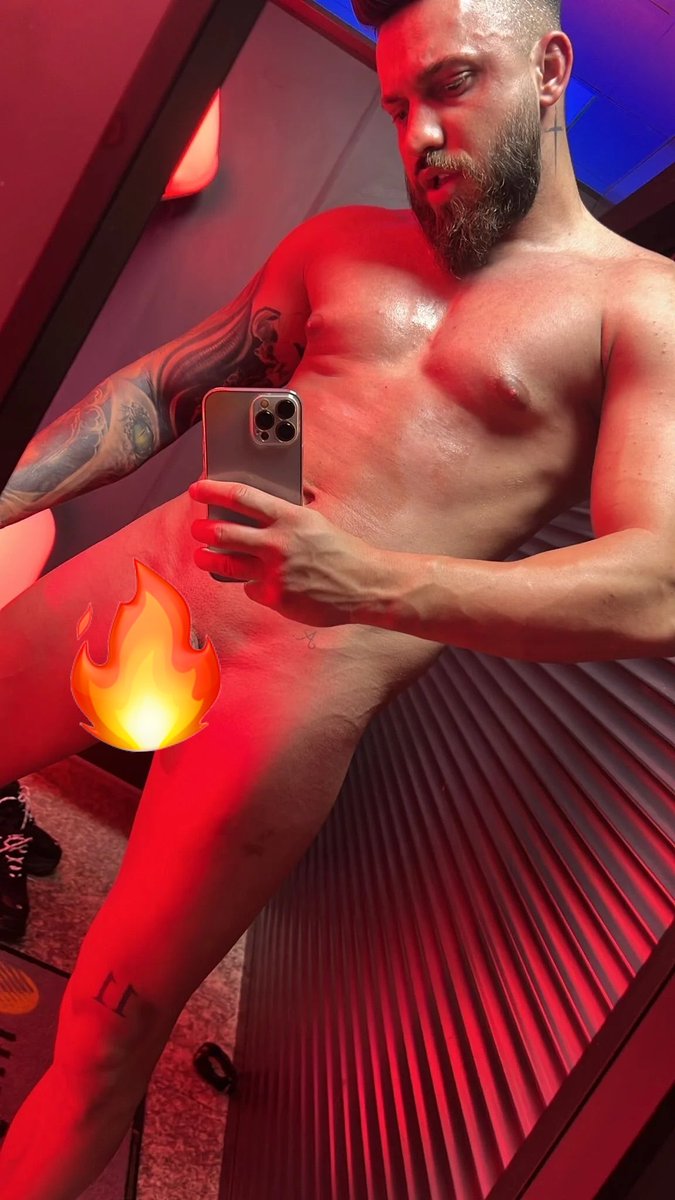 AngelXlusty's tweet photo. Caught me mid-stroke… still want more? The full 4K version is waiting.
love me on @fanvue #RedTick

https://t.co/qpoc7V1w7a https://t.co/INhLCRnCia