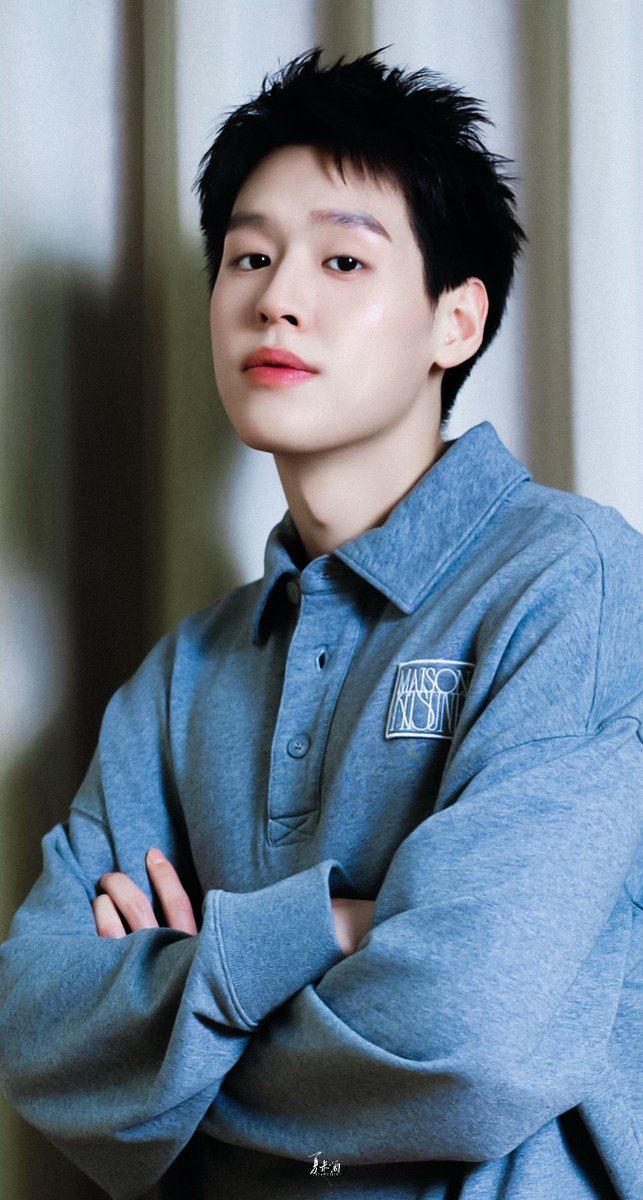 BILLKIN_BSLX's tweet photo. #BSLXWALLPAPER 
#Bbillkin 
#billkin  
#บิวกิ้น 

- https://t.co/6HOpPBmal1