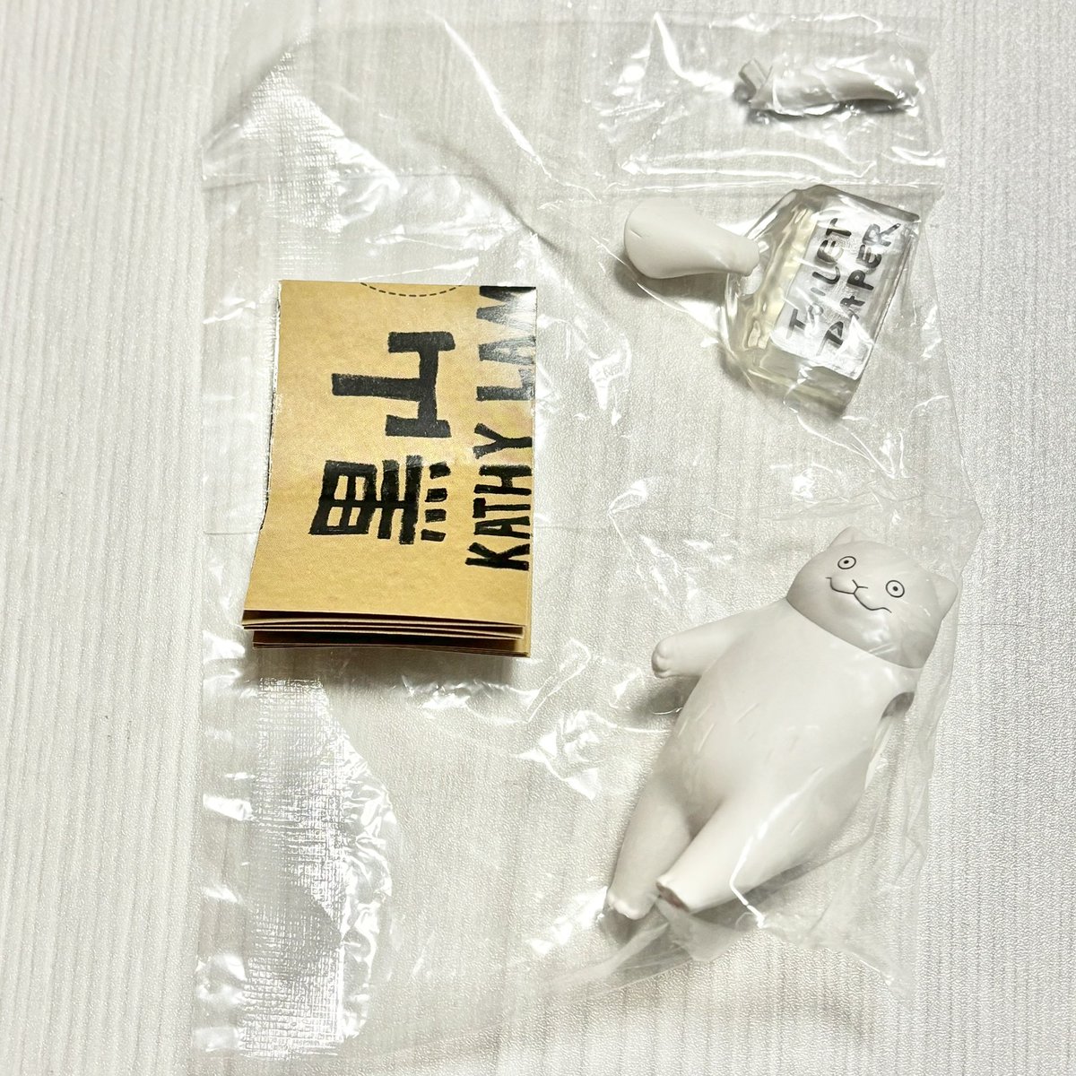 aedfaeaj's tweet photo. 【交換】黒山キャシーラム　フィギュア

譲)トイレットペーパー
求)アングリー

大阪市内中心部手渡しor郵送
検索からもお気軽にお声掛けください https://t.co/PGbkvgybjZ