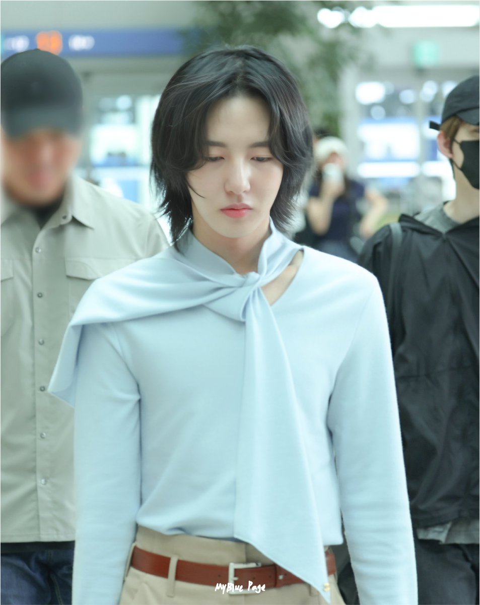 MyBluePage's tweet photo. ✨🦊

260716 ICN
#런쥔 #RENJUN #ロンジュン #黄仁俊 #仁俊 https://t.co/LHrQUJTt8h