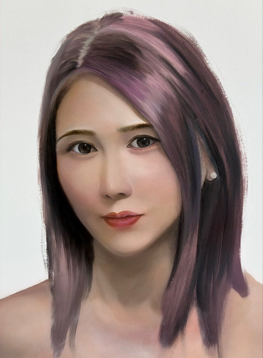 次の作品F4号を描き始めました 今回は綺麗なお姉様、シンプルに綺麗な