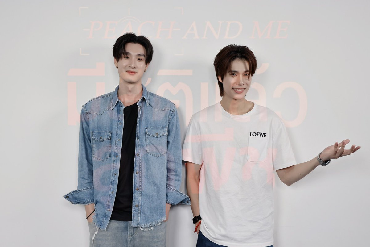 MeAndTheeGMMTV's tweet photo. มาแล้วครับ บทสัมภาษณ์ของคุณธีและคุณภูวินลูกพีชของคุณธีร์ มารับฟังและให้กำลังใจอย่างล้นหลามกันครับ 🤟🍑✨ 

🎥 https://t.co/oROyIknTbx 

#PeachAndMeSeries
#GMMTV https://t.co/WIEc6Bw4X7