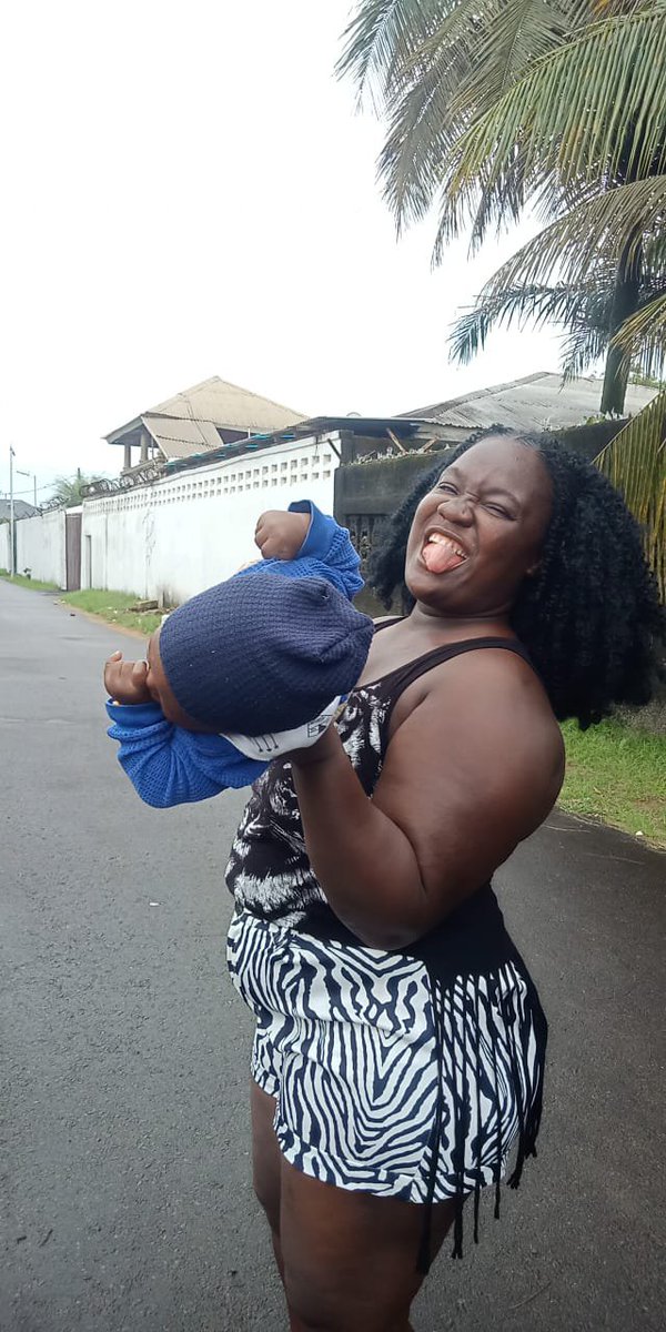ZuuErick's tweet photo. @prettymichaelax THAT'S A REAL MOTHERLY LOVE https://t.co/GEVQ3JXRWF