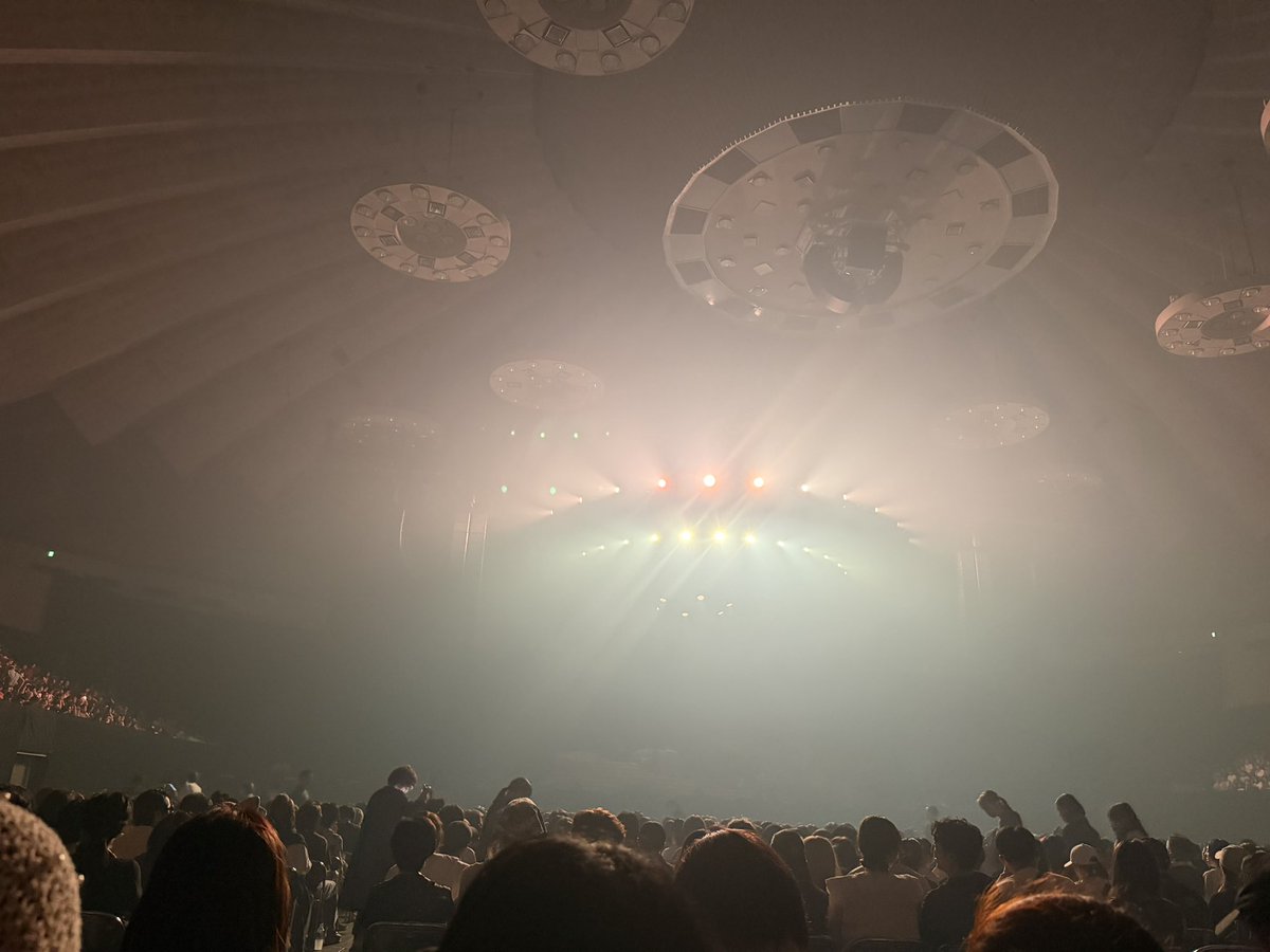 yonutaroenjoy's tweet photo. 会場入り！
モヤモヤだけどワクワク(っ ॑꒳ ॑c)
 #藤井風
 #fujiikaze
 #PrePrema https://t.co/KgSTUXgWBO
