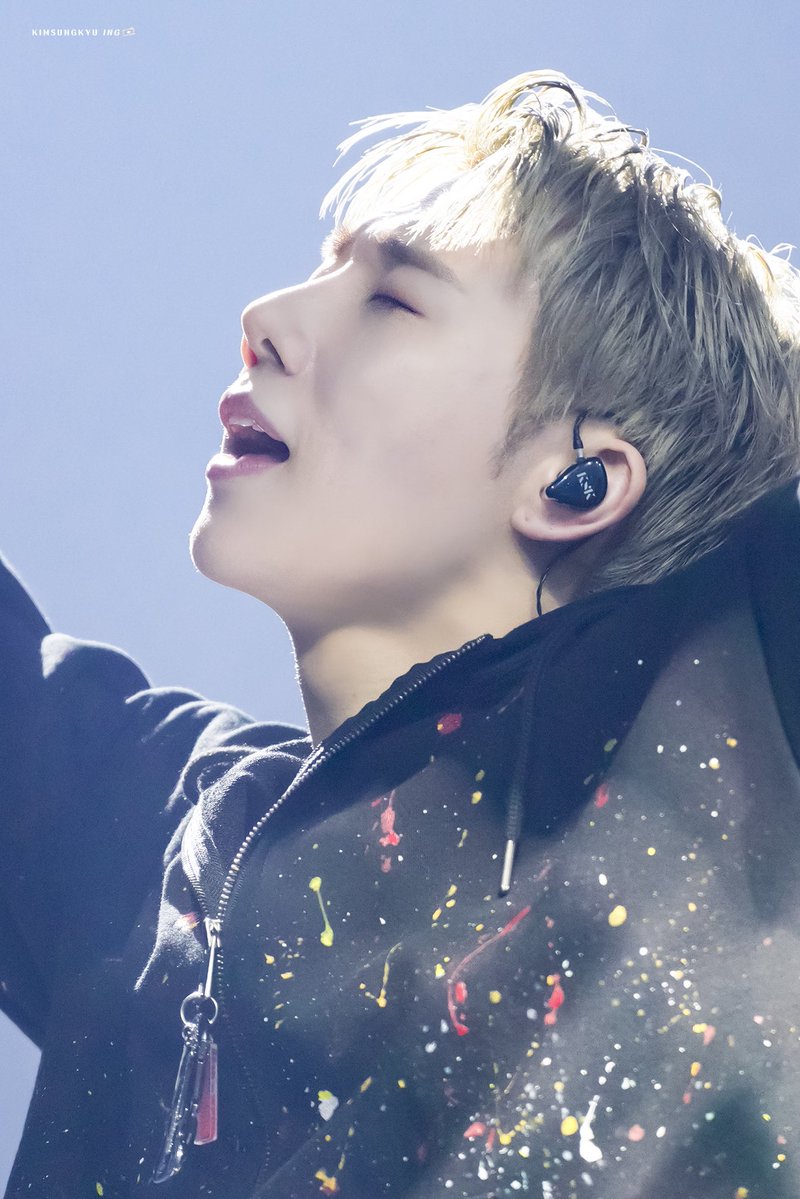 ange_kyu89's tweet photo. 사랑이 눈에 보이는 순간❤️

#김성규 #성규 #KIMSUNGKYU #LV4 https://t.co/Sog0jCEHmW