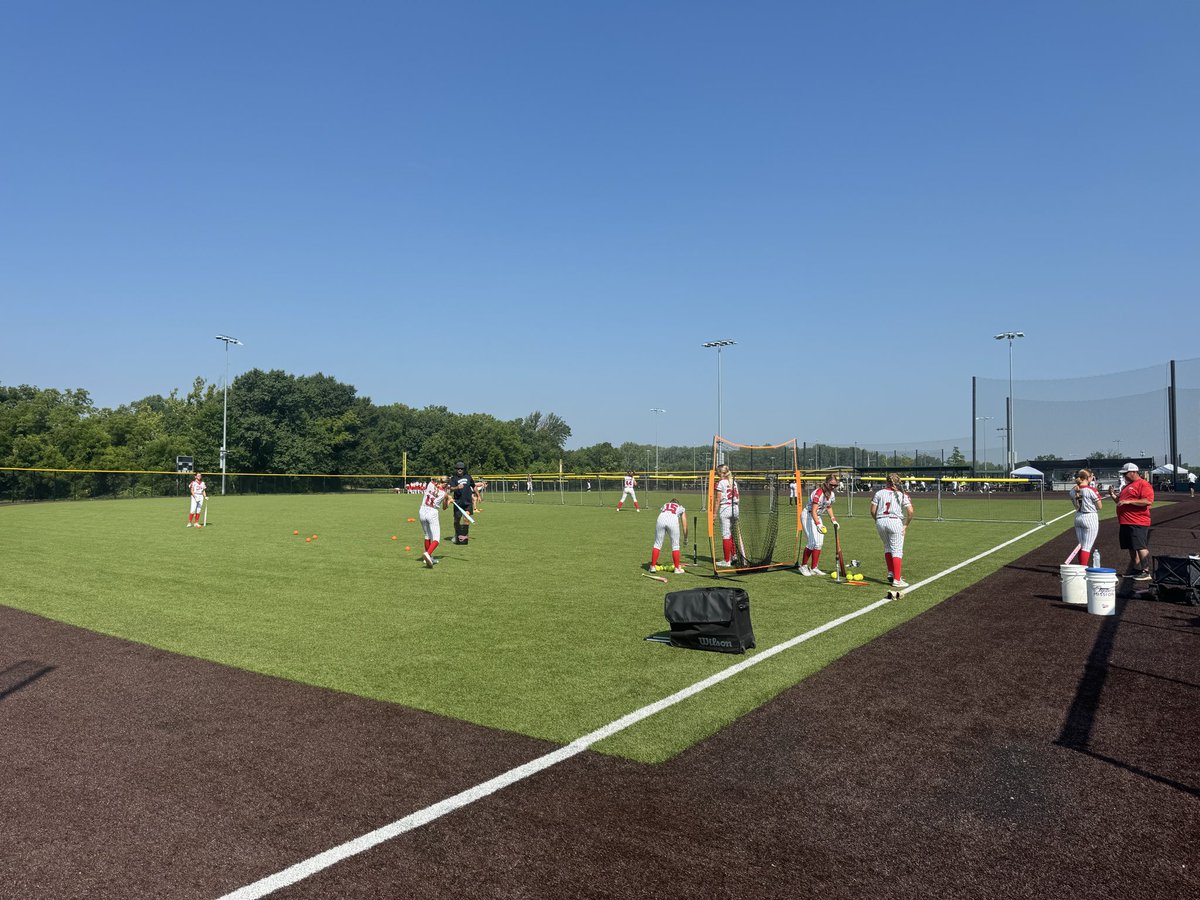 Fury_Clutter's tweet photo. Locked in. Ready to compete.

The work starts long before the first pitch. Warm-ups are underway as Stateline Fury 2029 14U gets set for bracket play. Time to bring the energy and play our game. @ExtraInningSB @PrepSoftball @tagupSoftball 

#StatelineFury #RoadToTheChampionship https://t.co/pn1q5SAGd3