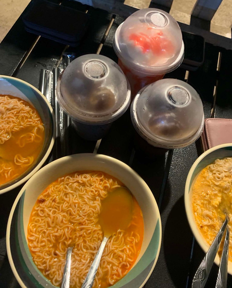 Twinklerbott's tweet photo. Well this noodles was spicy as me🔥🥵

#zamboangacity 
#AlterZamboanga 
#alterzc https://t.co/sz02qMauQZ