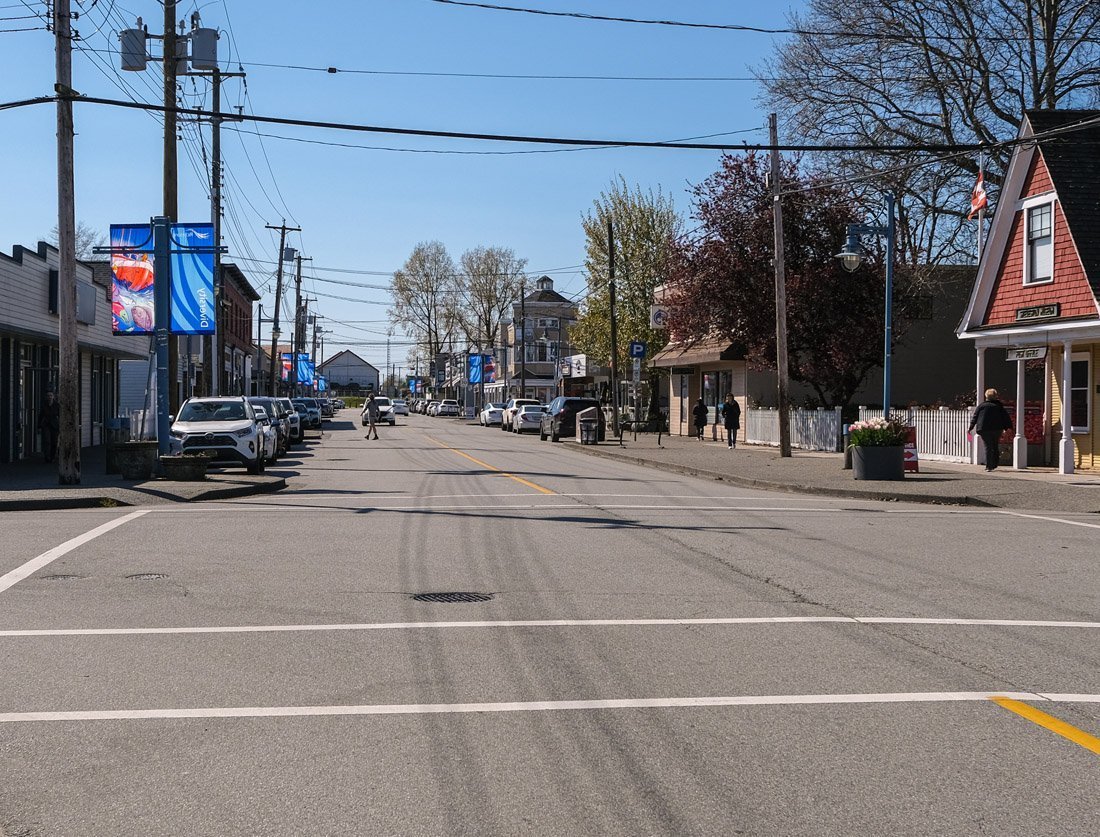 listvacervo's tweet photo. 🦋 O bairro de Steveston, na cidade de Richmond, Canadá foi o lugar escolhido para ser Arcadia Bay na série de Life is Strange 🩵 https://t.co/2PzFD9hKxV