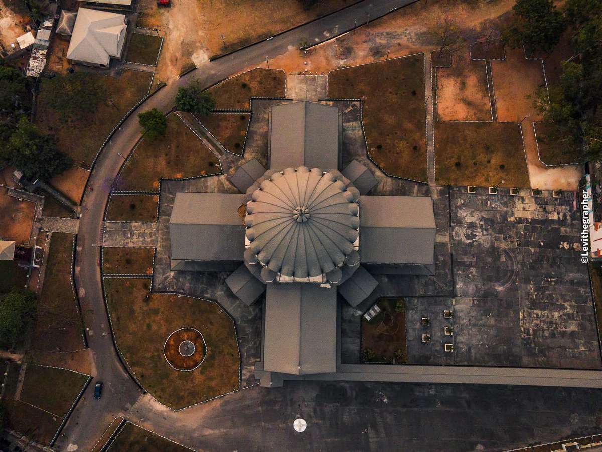 Arch_Dokun77's tweet photo. Assumpta Cathedral🔺️🏗
Owerri, Nigeria📍 https://t.co/kjmVdUg978