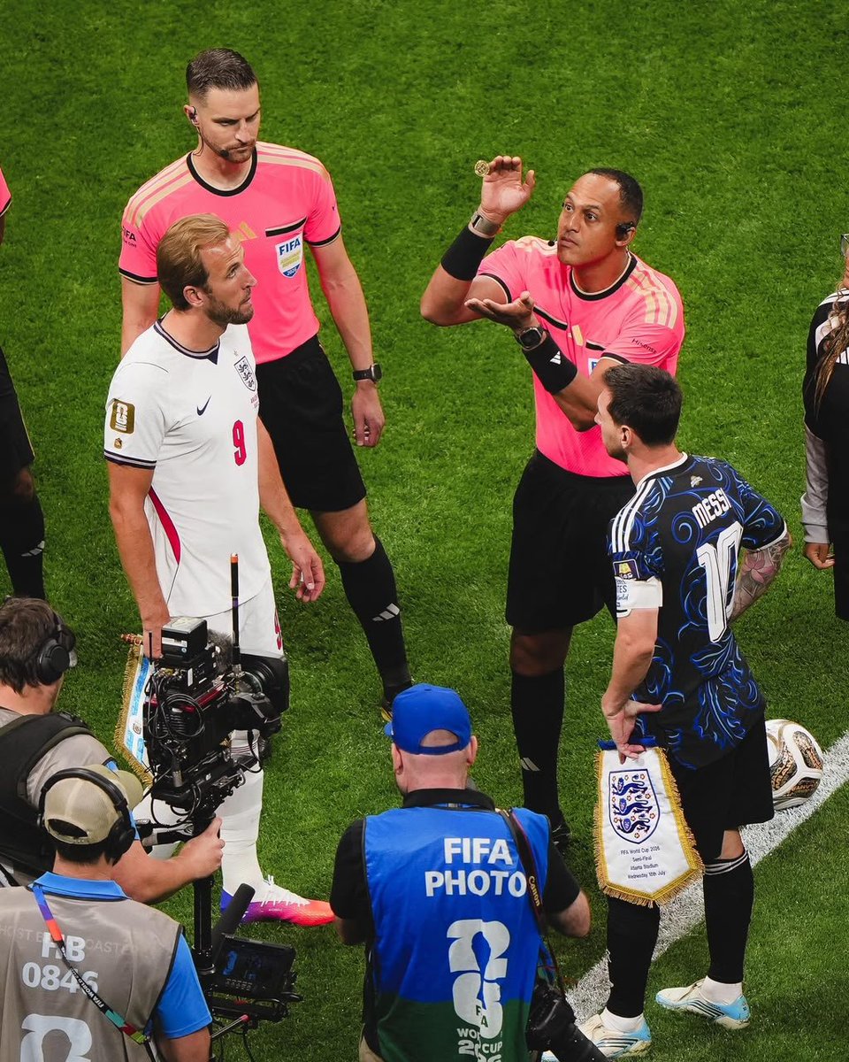 Info_BosteraOk's tweet photo. A U R A https://t.co/3H0L0ewX4T