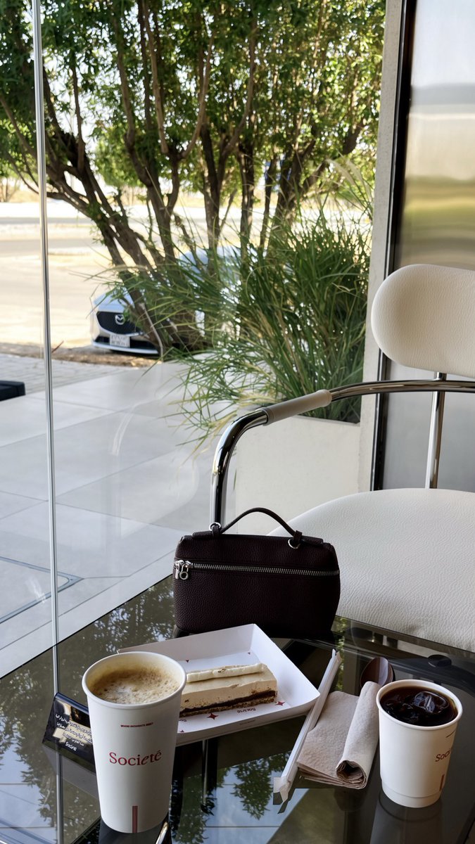 ifxalar's tweet photo. "حي يالله ذا المساء".🪄🤎✨☕️ https://t.co/RHuzqqY6CD