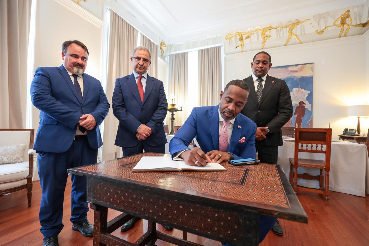 Bermuda Government tweet media
