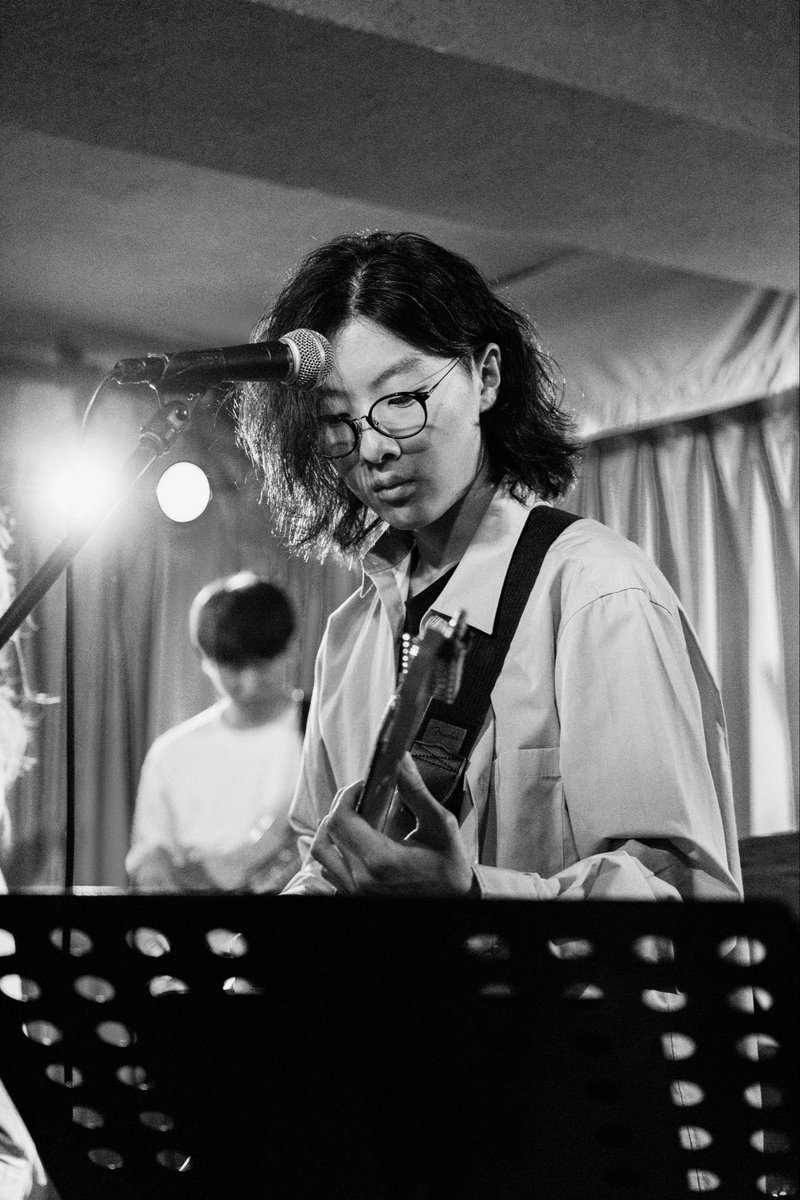 New__Border's tweet photo. 下北沢440 “Only you” Live show pictures 
Guitar Tatsuya Maki 
#New_Border  #ライブ写真 #下北沢440 
#バンドのギター #ワンマンの写真 #バンド https://t.co/YdOuoey9gG