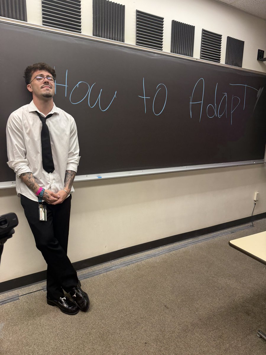 FaZeAdapt's tweet photo. https://t.co/aV0MUEAprk 

LIVE AT STREAMER U https://t.co/x5KToIZeQv