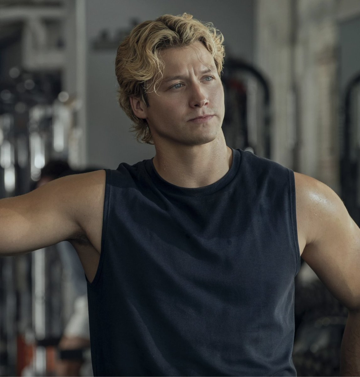 OneTakeNews's tweet photo. Stephen Kalyn is being eyed to play Sydney Sweeney's boyfriend in 'THE HOUSEMAID' sequel.

(via @TheInSneider) https://t.co/5RsYixSaUg