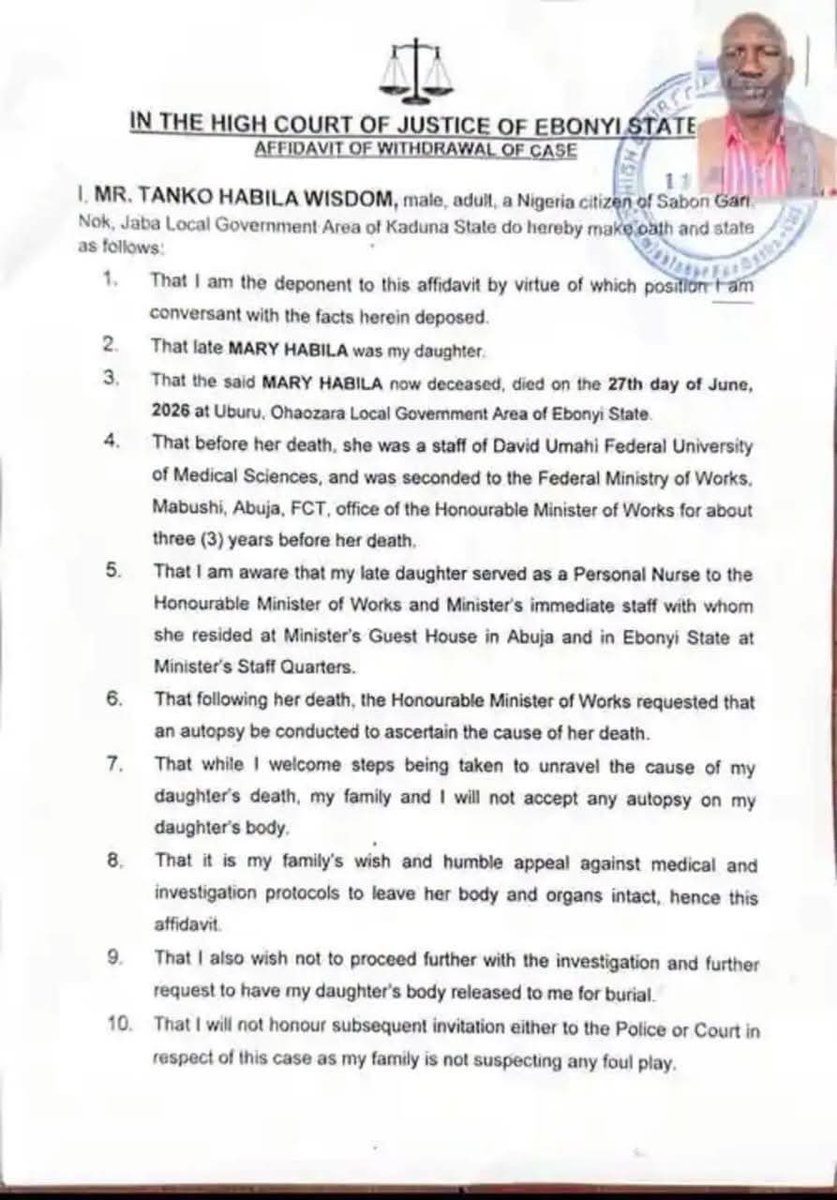 trigottista's tweet photo. Father of the young lady that was found dead in Dave Umahi’s home has written an AFFIDAVIT to stop any autopsy procedures 😭

Nigeria my country 😮‍💨😮‍💨 https://t.co/PIhreomzMC