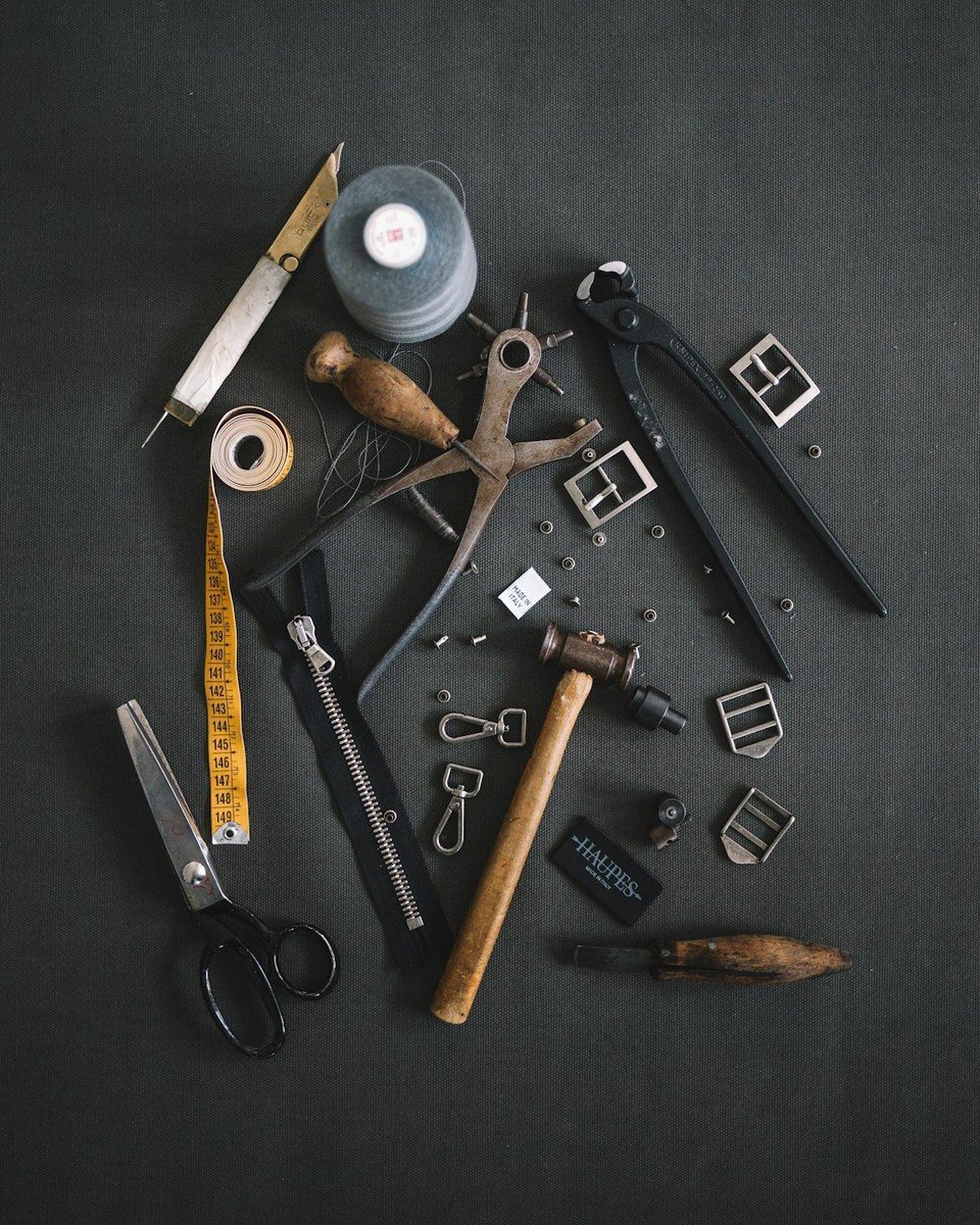WrittenByMurphy's tweet photo. I have some tools in my kit that will last forever.
Some tools need to be upgraded though. Doing a software inventory and scoping if the tools are right for the job is a healthy practice
Tools are habits.
https://t.co/Q7BE8cD8js
#AVPM #AVtweeps #AVprofessional #PMP #CTS https://t.co/oUoLSQ0sfQ