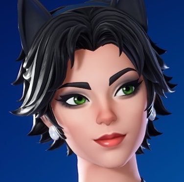 Catwomanlouvre's tweet photo. The Smokey eyesss 😩🖤🔥 https://t.co/yeXRJmf05D