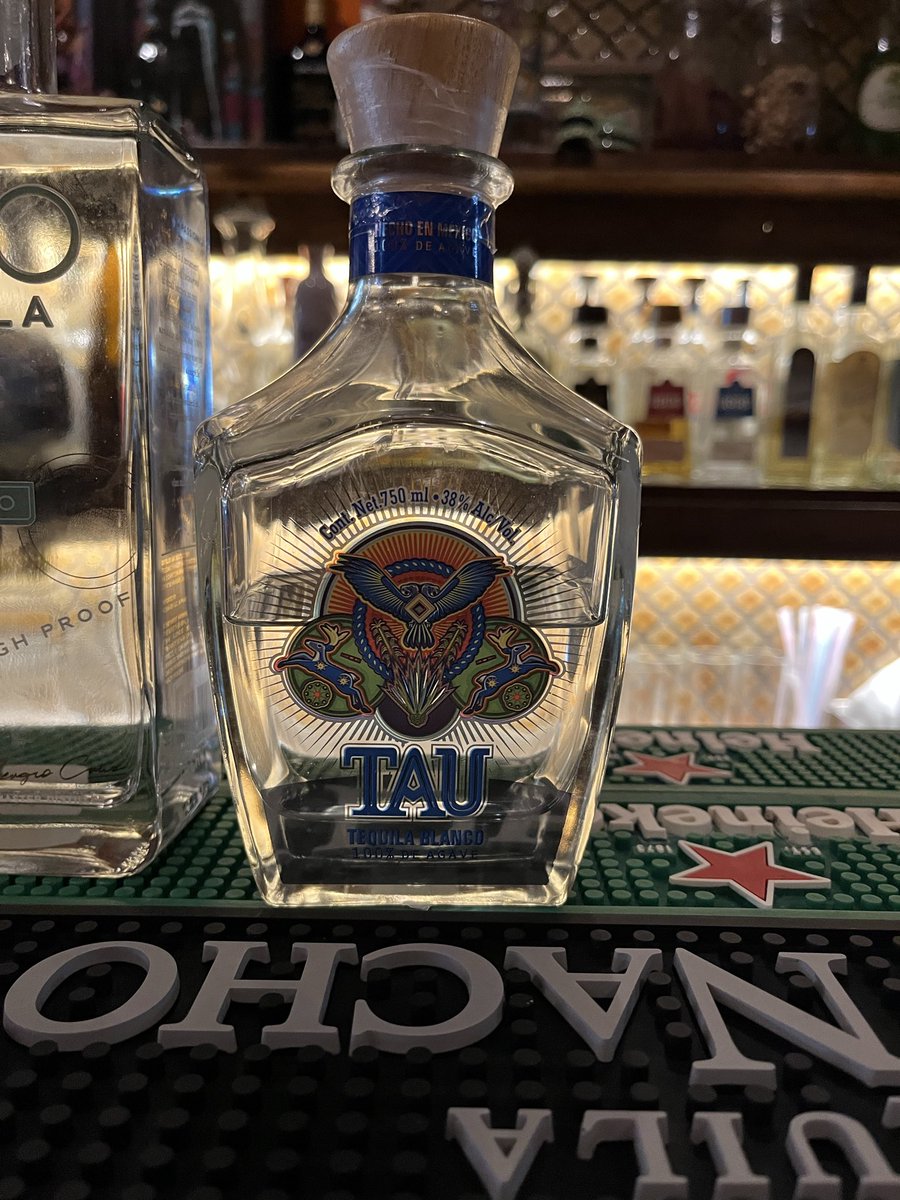 ariawatchingnow's tweet photo. 本日のバルデトレスさんで飲んだテキーラ。
まだまだ飲んだことないボトルがたくさん。

#bar_de_tres https://t.co/qqqunsjvmP