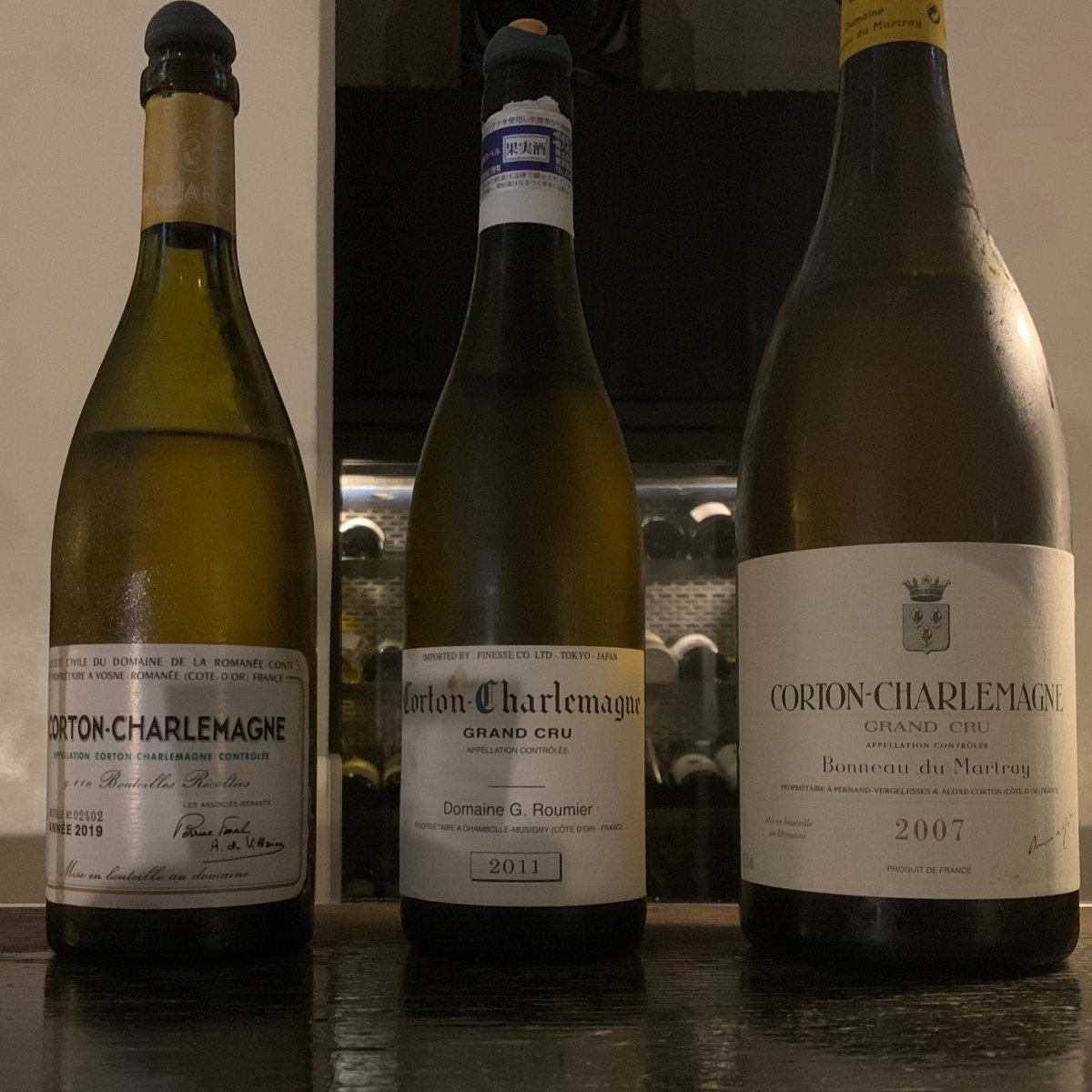 k_f0806's tweet photo. 久々？に投稿。

コルトンシャルルマーニュ(DRC 2019、G.ルーミエ 2011、B.マルトレイ 2007)
ミュジニー(ヴォギュエ 1995、L.ジャド 1987、ミュニエ 2007)
ボルドーブレンド(ハーラン 1997、ムートン 2000、ル パン 1983)

ミュニエとル パンが最高に良かった！ https://t.co/UbLSnDUBdD