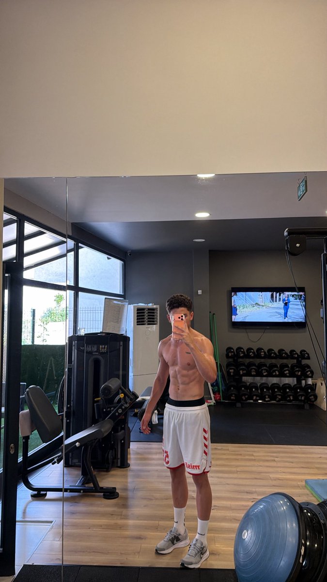 EmirBasyigit50's tweet photo. Full Focus 💪🏻
#motivacion https://t.co/qTAGlUZDpM