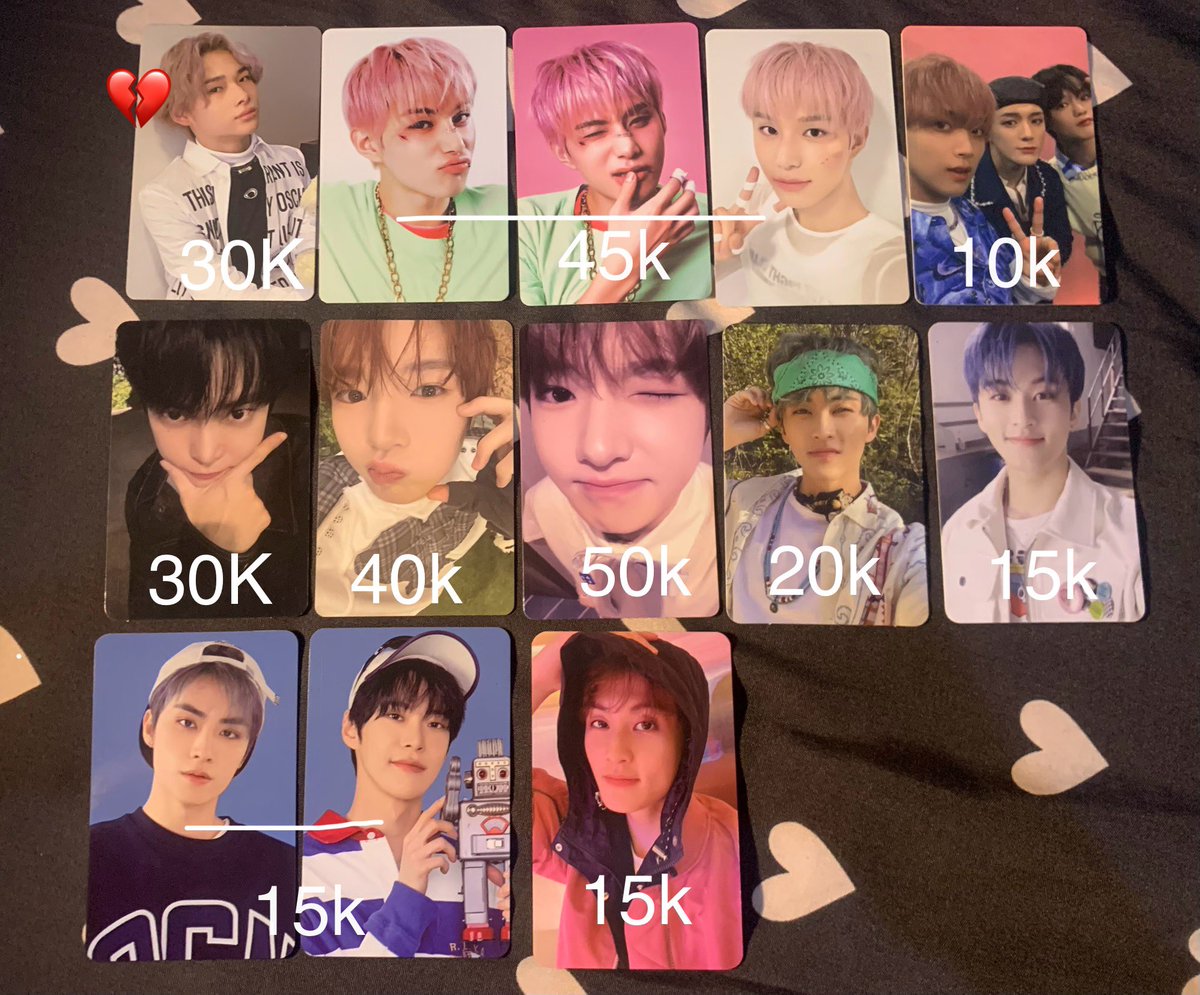 moonncaa's tweet photo. @daileegold nii kaa bisa take all pc poster atau pc set nya ajaaa https://t.co/WAqiCkej2w