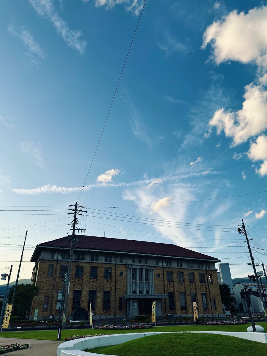 chebi_4848's tweet photo. 【 #제비写真館 】📝2026/07/15
フライング( ◜ω◝ )照
岡谷市のポケふた設置式は8/4（火)✧*｡ https://t.co/zIgkOo0Xpg