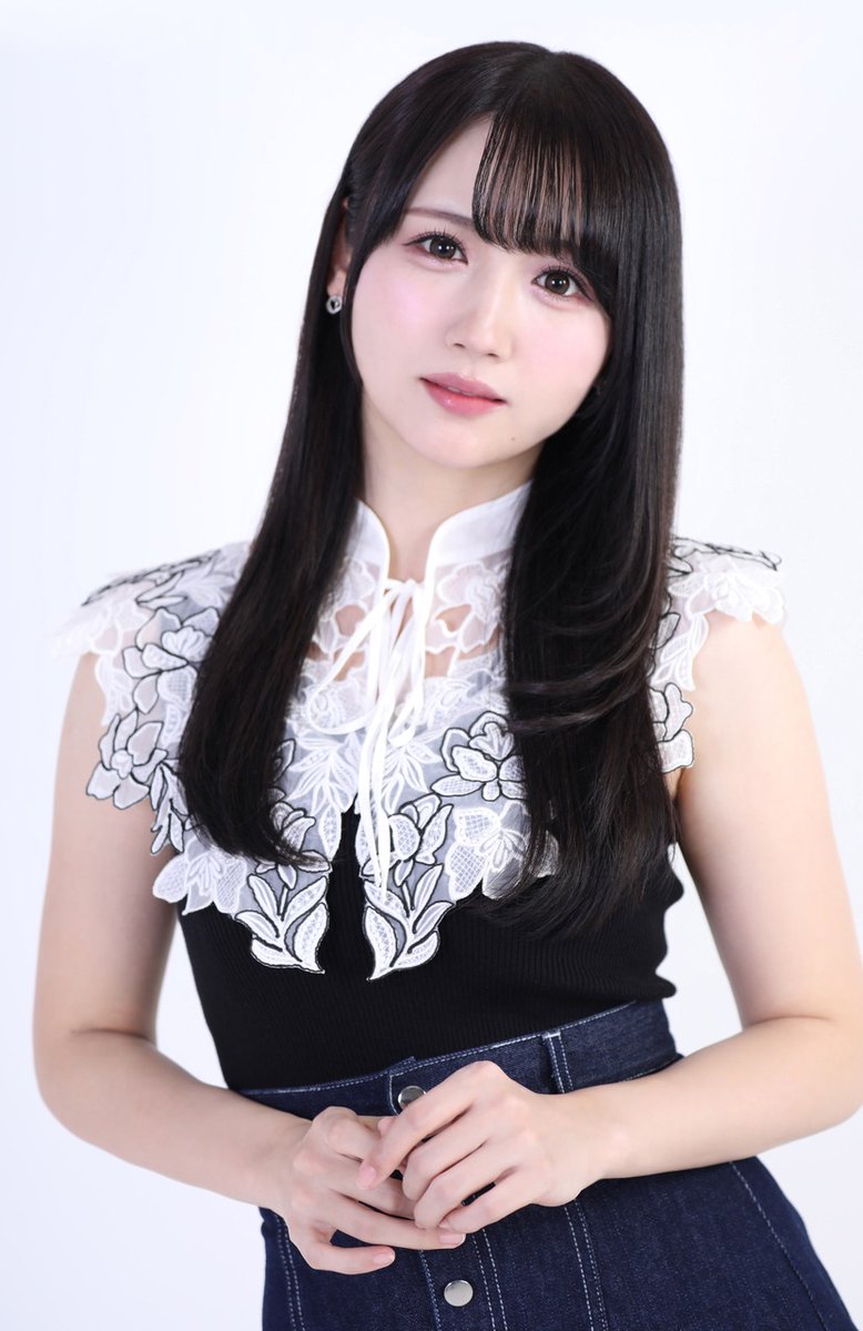 onsen_musume_jp's tweet photo. 【新キャラクター追加】
136番目の温泉むすめ「熱川 灯（あたがわ ともり）」を追加！
https://t.co/T3dsDXiYtl

声優は、岡田夢以（@okada_mei0519）さん、キャラクター原案は、イコモチ（@rswxx）さん！

静岡県では8柱目となる温泉むすめを宜しくお願いします！

#温泉むすめ #温むす #熱川温泉 https://t.co/MVPHp0WJq0