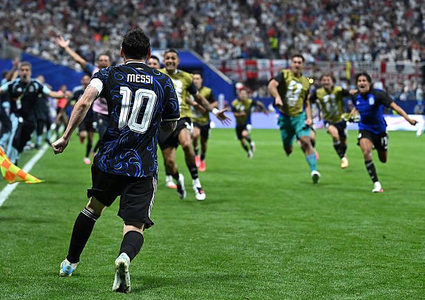 alimo_philip's tweet photo. 🇦🇷 Argentina are absolutely FIRING on all cylinders at the 2026 World Cup!

🏟️ They’ve scored MORE goals than in ANY tournament in their entire history… and the FINAL is still to come! 

⚽⚽⚽⚽⚽⚽⚽⚽ Lionel Messi
⚽⚽⚽ Lautaro Martínez
⚽⚽ Enzo Fernández
⚽ Giovani Lo Celso
⚽ Lisandro Martínez
⚽ Cristian Romero
⚽ Alexis Mac Allister
⚽ Julián Álvarez
⚽ Diney (OG)

🌟 This team is writing history.