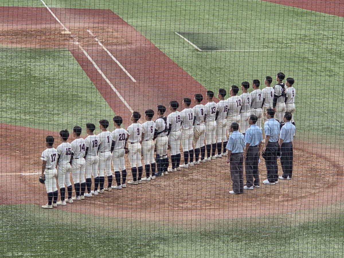 A5whiteball's tweet photo. 虎視眈々と

#弘前学院聖愛
#成長した姿で戻るために
#共創 https://t.co/kRL6KX0S6F