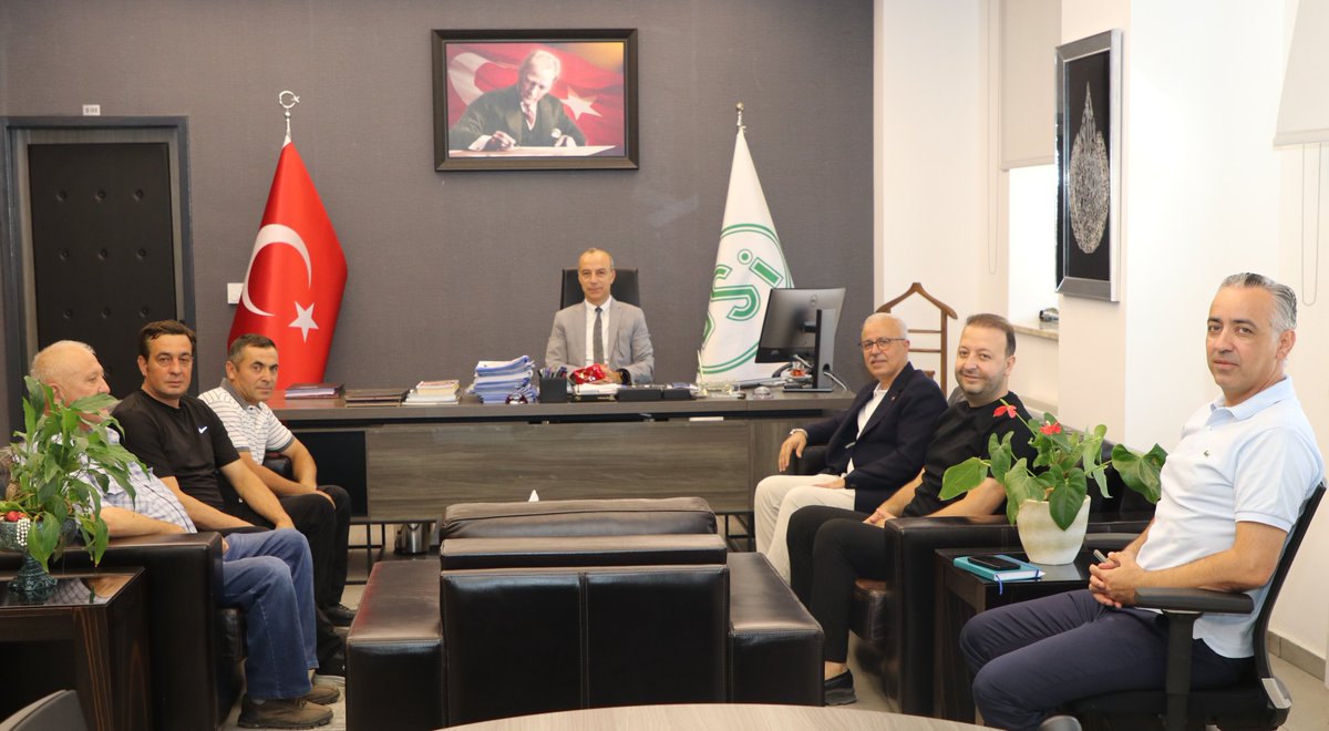 dsi_2_blgmd's tweet photo. AK Parti Karşıyaka İlçe Başkanı Sayın Selahattin Köse, DSİ 2. Bölge Müdürümüz Hüseyin Koray Bilgi'yi makamında ziyaret etti.

Gerçekleşen ziyarette Karşıyaka ilçesinde planlanan DSİ projeleri hakkında görüş alışverişinde bulunuldu. https://t.co/j1KCfkkXhF