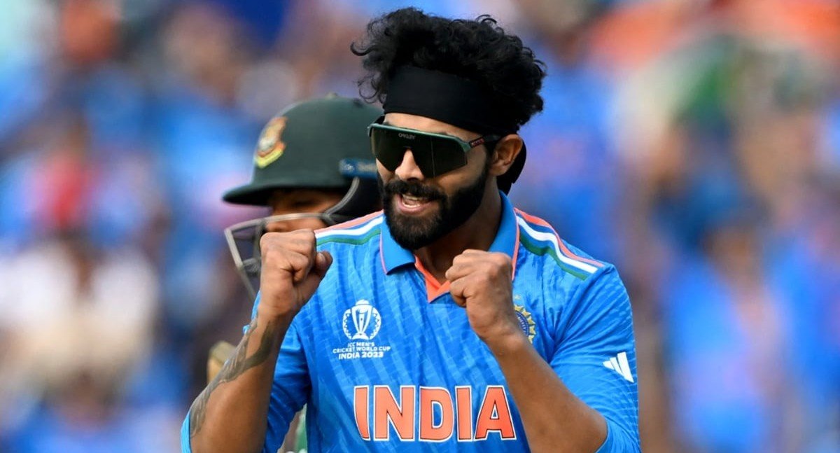 tollymasti's tweet photo. 🚨 SIDELINING JADEJA FOR 2027? 💔

Reports suggest the selectors and team management are looking beyond Ravindra Jadeja for the 2027 ODI World Cup. (Arani Basu/TOI)

We'll miss Jadeja the bowler.
We'll miss Jadeja the batter.
But more than anything... we'll miss Jadeja the fielder. 💔

Sidelining Jadeja for Washington Sundar 🫩🫩