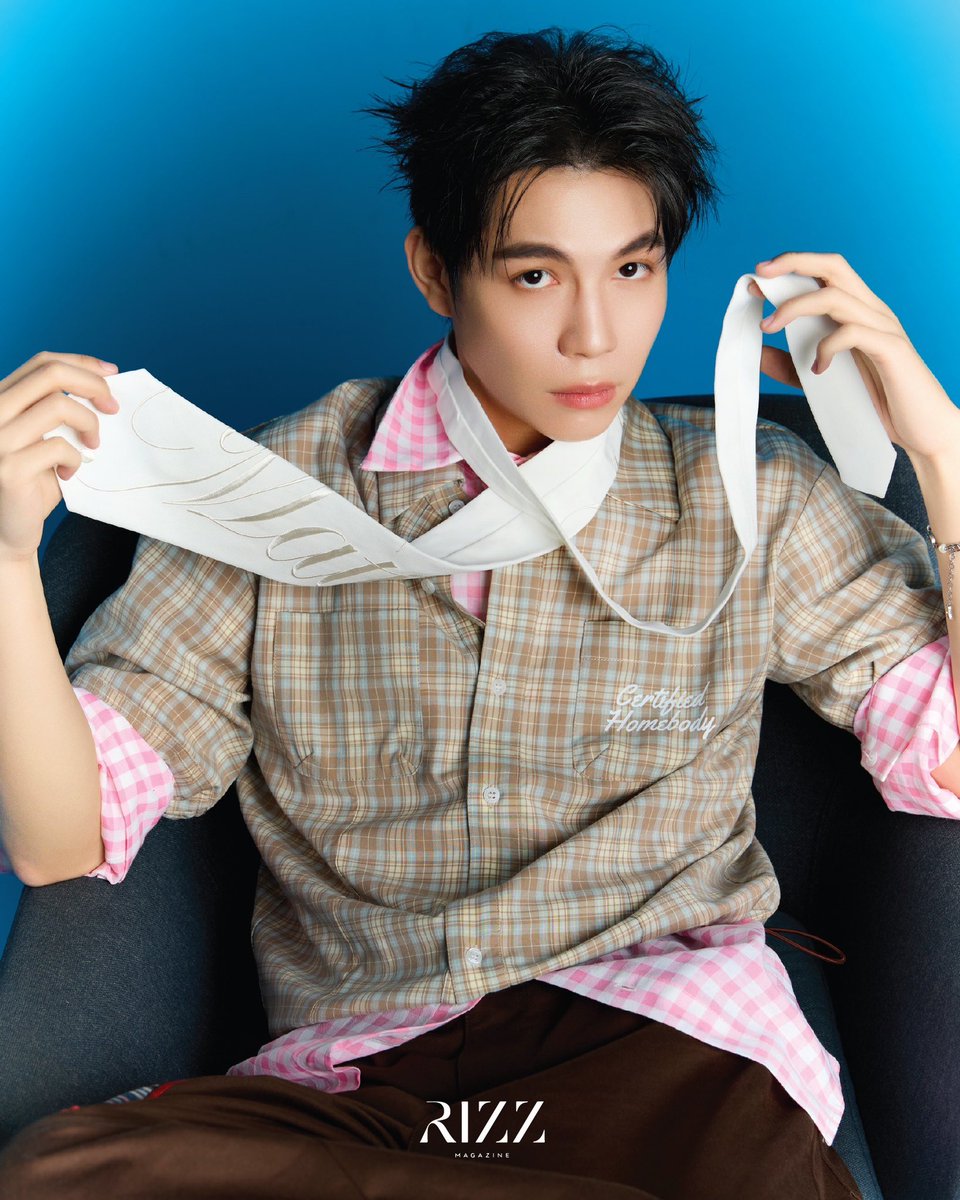 rizzmagazine_th's tweet photo. เปิดเฟรมความเท่ของ “เฟิร์ส-ข้าวตัง” ในแฟชั่นเซ็ตใน ถ่ายทอดคาแรกเตอร์ของทั้งคู่ผ่านสไตล์ผ่านการสไตลิ่งที่โดดเด่นและเคมีที่ลงตัว ติดตามความเท่แบบตัดเต็มได้ที่แฟชั่นเซ็ทใน RIZZ magazine No.20 เร็วๆนี้

#firstkanaphan #khaotungg
#RIZZmagazinexfirstkhaotung
#RIZZmagazine https://t.co/3x5GVaBpe0