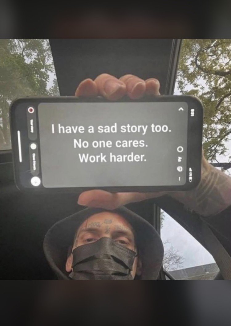MrWallery tweet media