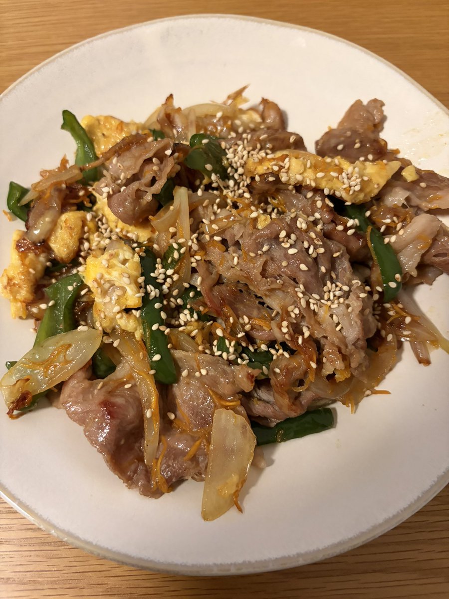 hack_ear_Kenta's tweet photo. スタミナ飯作ってみた🍚 https://t.co/iWhZyj2Rnt