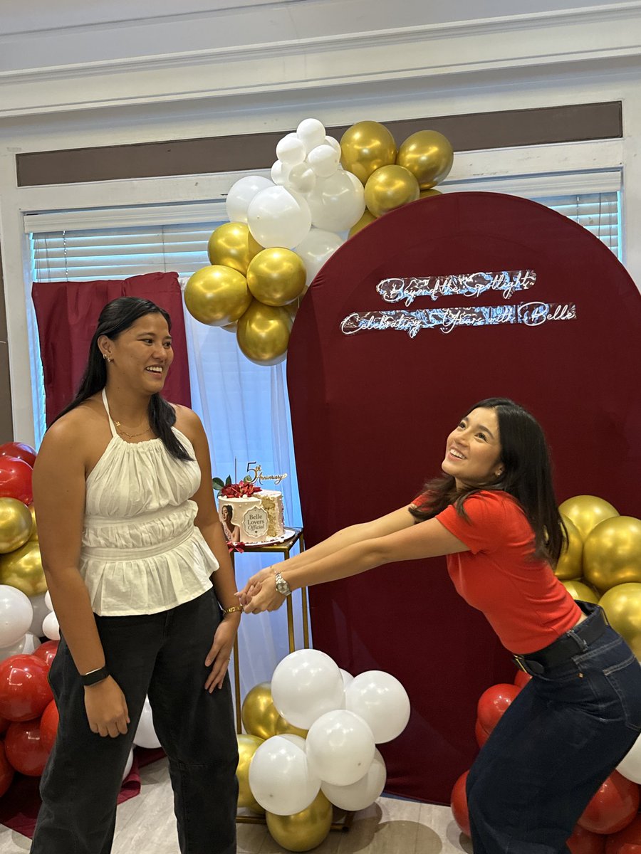 donnyinmymind's tweet photo. Ang random pero ang saya. 🥹 #VolleyBelle

love you so much Belinda!! ❤️

Happy 5 years, BelleLovers Official!! ❤️

#bellemariano https://t.co/jOE708sKzG
