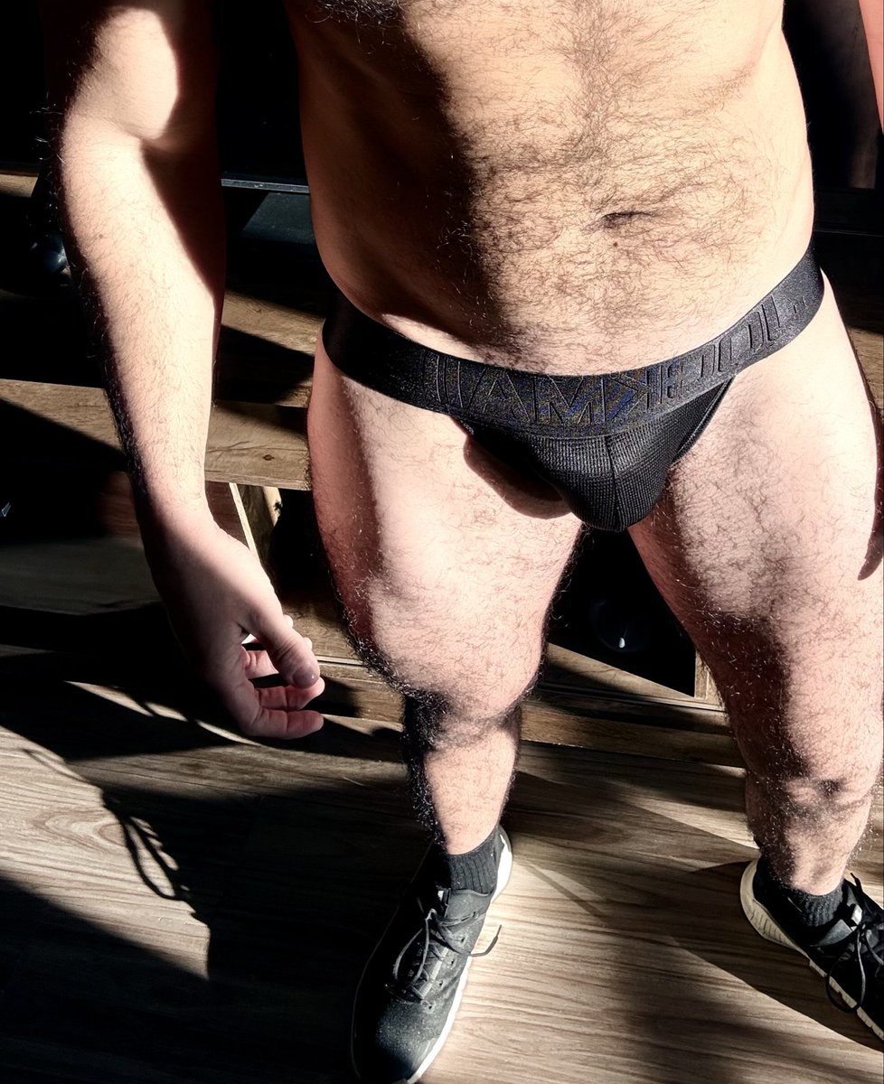 michiruzo's tweet photo. Workout done. #jockstrap #workout #fitness #gym #hairy #gay #mature #man #fitnessmotivation #tattoo #inked #latin #legs #muscle #ass #bubblebutt #underwear #mensunderwear #jock #strap #real #nofilter #hairylegs https://t.co/ugAGiGi9hq