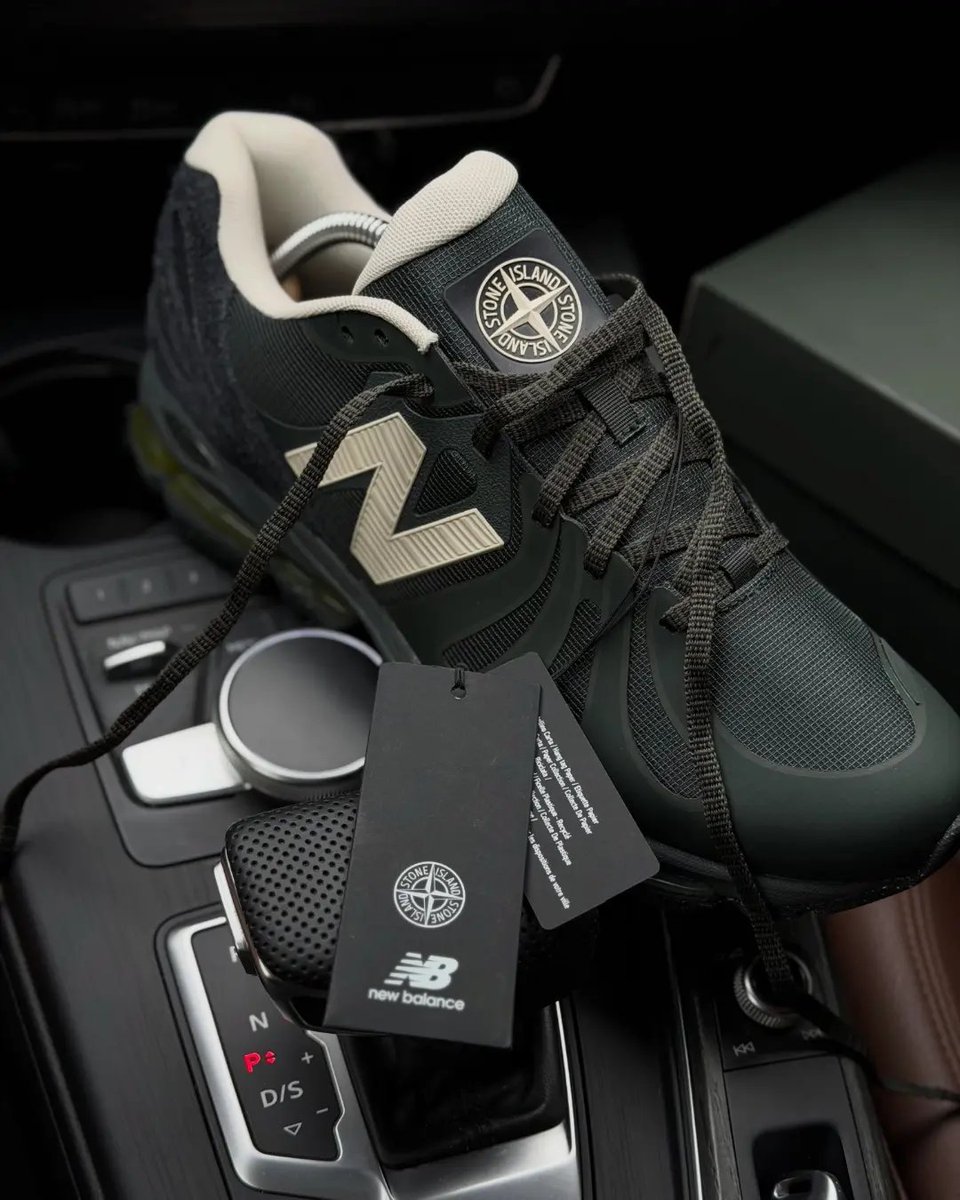etginlik's tweet photo. New Balance'ın 10 bin TL değerindeki ABZORB 1890 'Deep Forest' modeli: https://t.co/MIqnFWCY4w