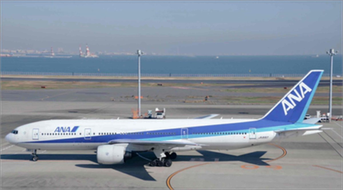745_base's tweet photo. B787がいない、B777は全機現役
B767やB737・B747がそこそこいた
JALはサンアーク塗装やA300-600
子会社には初期タイプのB737やA320
第3ターミナルやD滑走路が無い
南風運用時は羽田カーブと呼ばれるアプローチを実施etc…

大体2011年以前のそんな感じの羽田空港の雰囲気が良き。 https://t.co/JlPHVXZhxg
