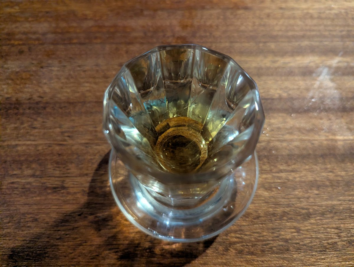 Henricius's tweet photo. 夜宇！
他のお客さん「夢おかわり！」って聞こえた。こんな夢なら毎日見たいｵｽ
シロ素焼きｵｽも最高！
#京成立石
#宇ち多゛ 
#宇テルトキニ宇ツベシ 
#4夢 https://t.co/eZDAyejpqV